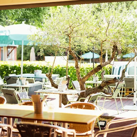 Sporting House 3*