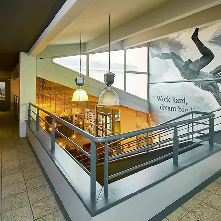 Sporting House 3* Toulouse